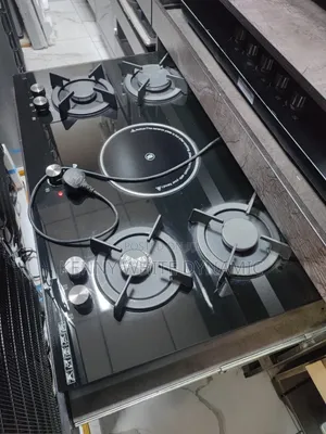 Yohako Cabinet Gas Cooker With 4burner and 1 Electric