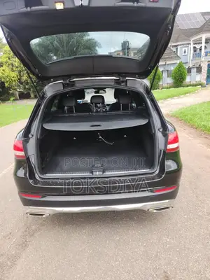 Mercedes-Benz GLC-Class 2017 Black