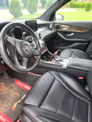 Mercedes-Benz GLC-Class 2017 Black