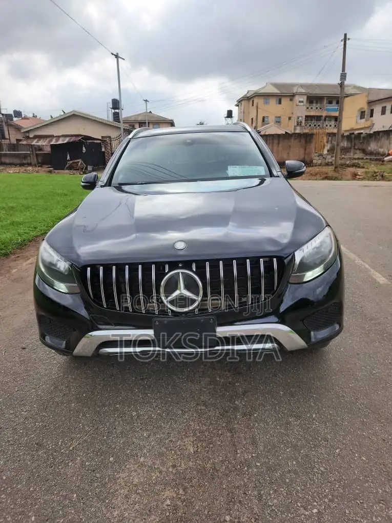 Mercedes-Benz GLC-Class 2017 Black