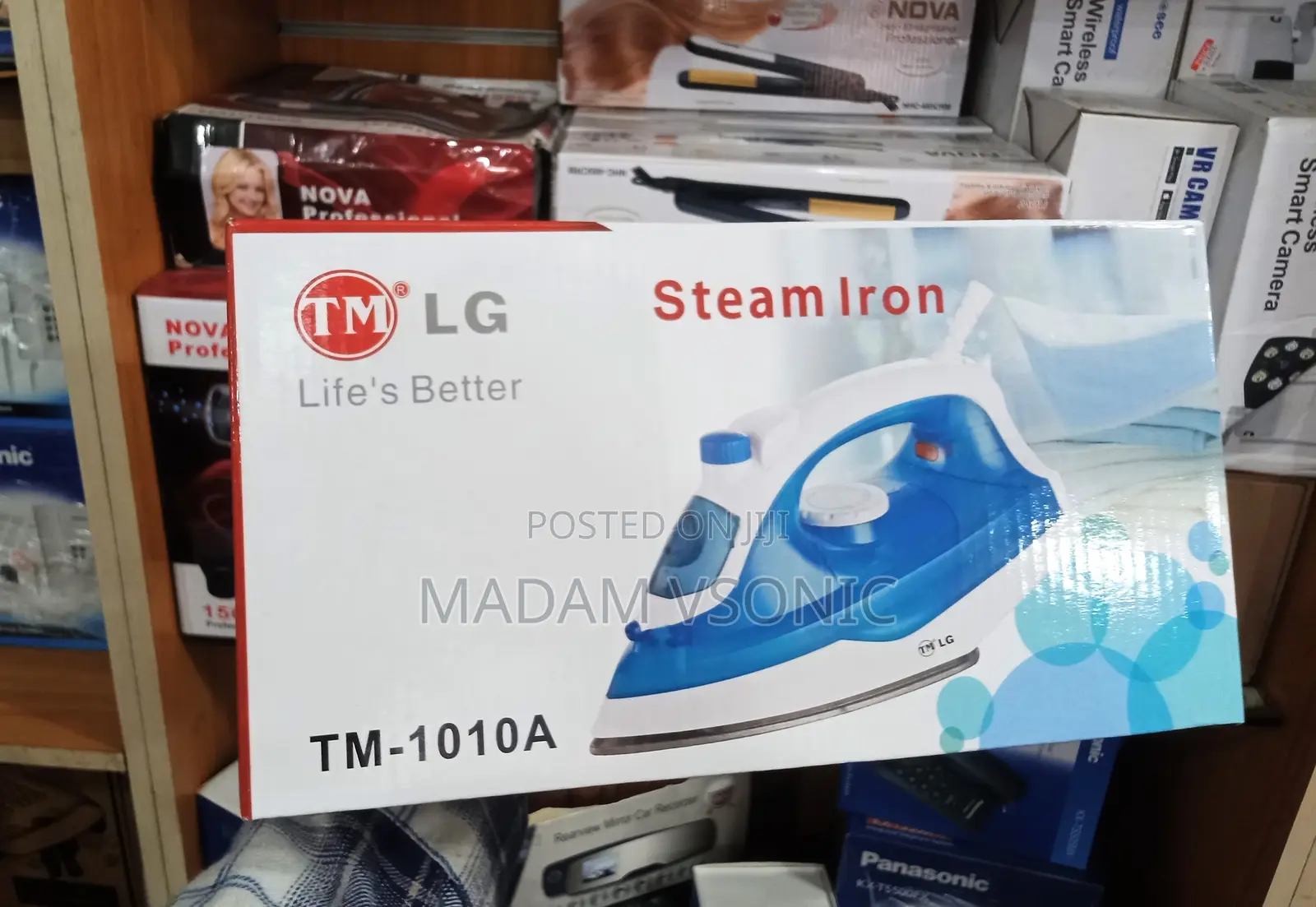 LG TM-1010 Steam Iron