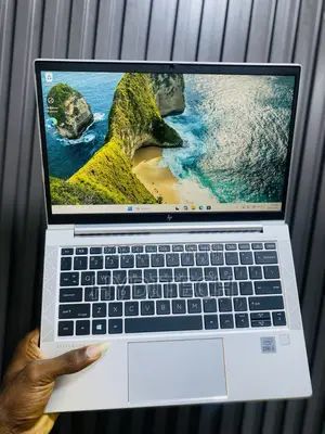 Laptop HP EliteBook 830 G7 8GB Intel Core i5 SSD 256GB