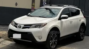 Toyota RAV4 2015 White