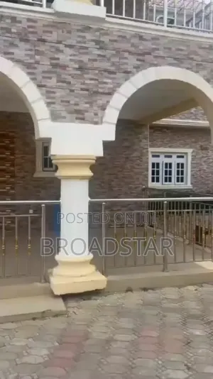 Furnished 4bdrm Duplex in Kafe Garden Estate, Dape for sale