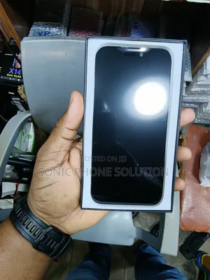 iPhone 17pro Max Screen