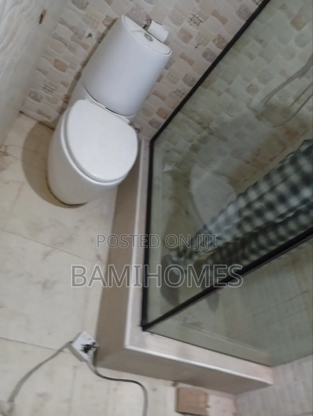 Professional Bathroom Cubicle Expert Installation
