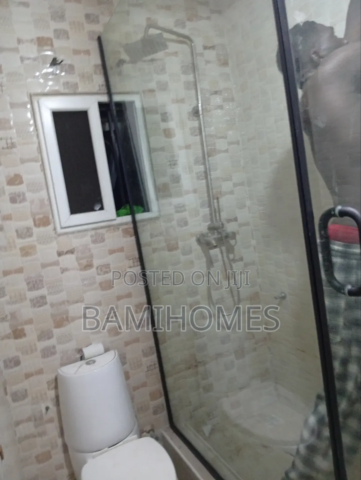 Professional Bathroom Cubicle Expert Installation
