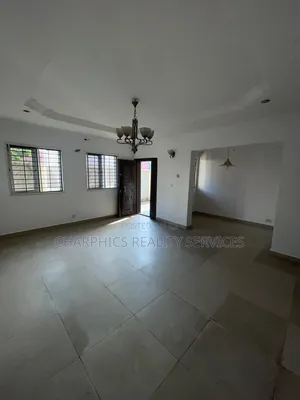 3bdrm Apartment in Lekki Phase 1 for rent