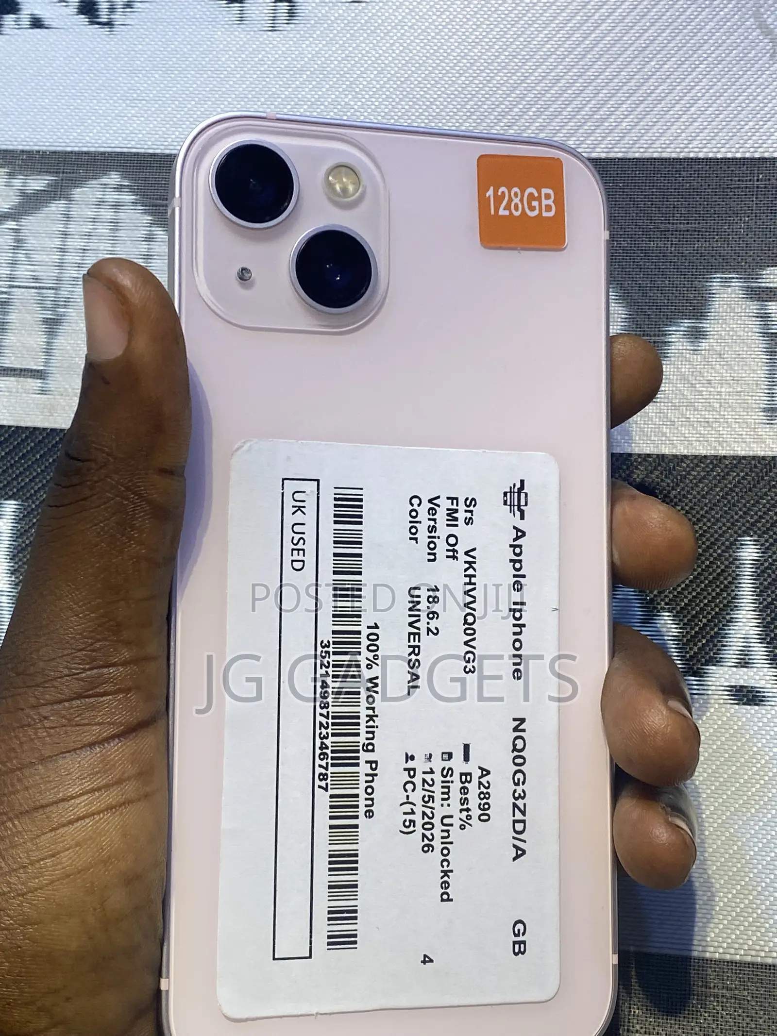 Apple iPhone 13 128 GB Pink