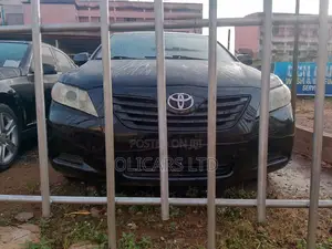 Toyota Camry Hybrid XLE 2012 Black