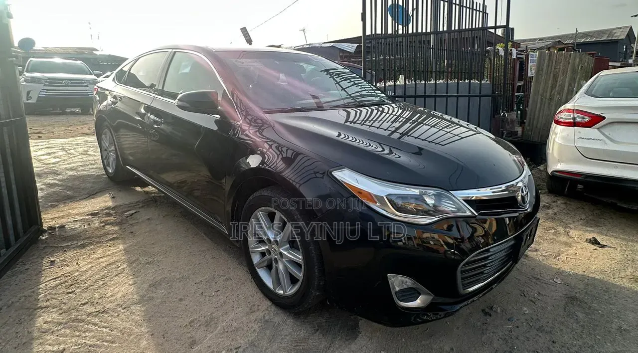 Toyota Avalon 2013 Black