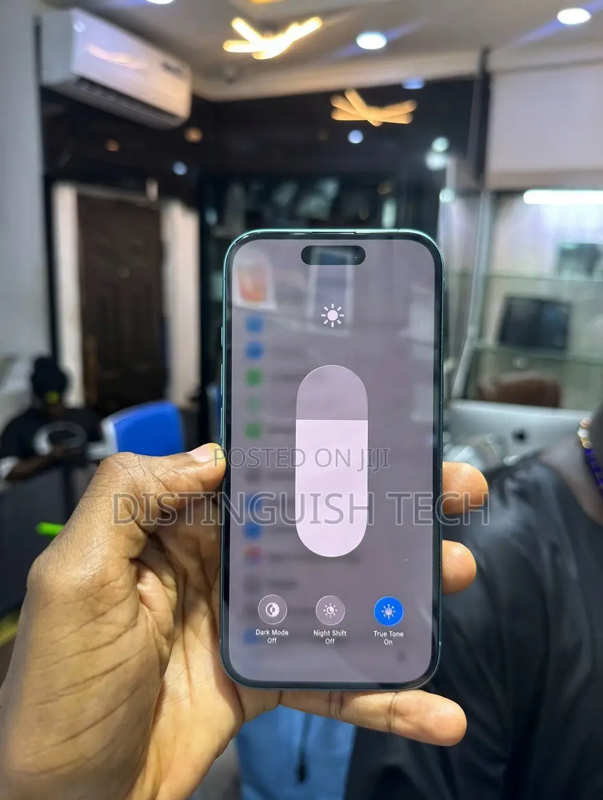 New Apple iPhone 16 128 GB