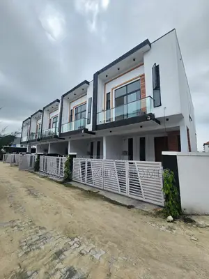 4bdrm Duplex in Lekki for sale