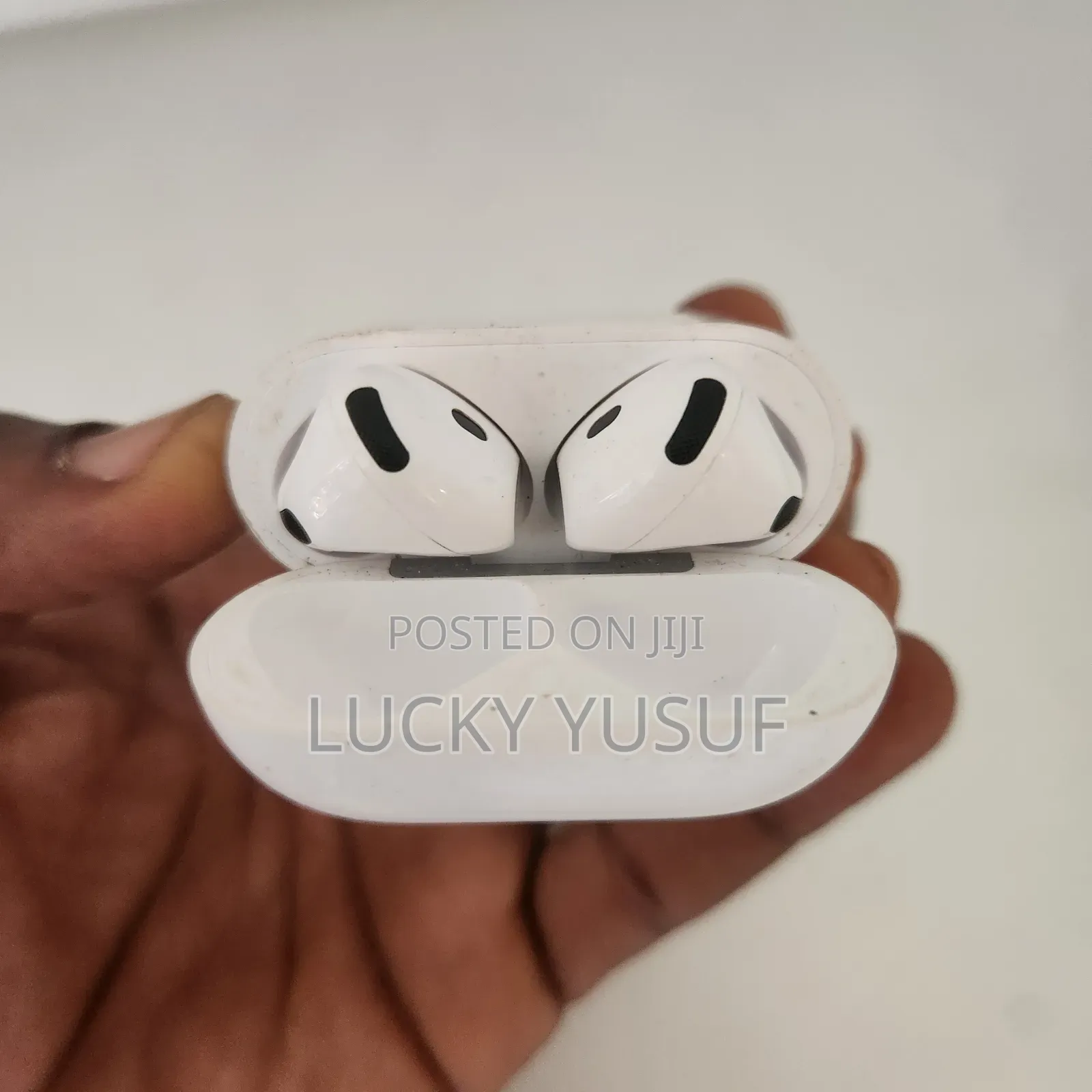 Apple AirPod