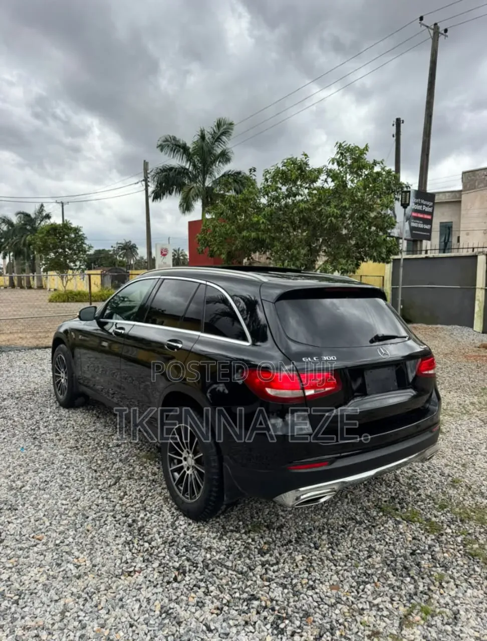 Mercedes-Benz GLC-Class 2017 Black