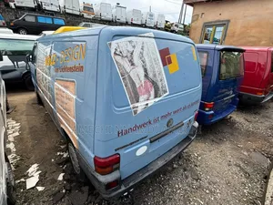 Volkswagen Transporter 2003 Blue
