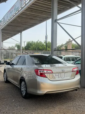 Toyota Camry 2013 Silver