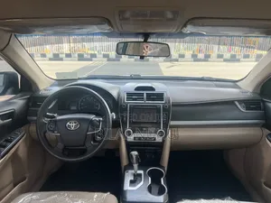 Toyota Camry 2013 Silver