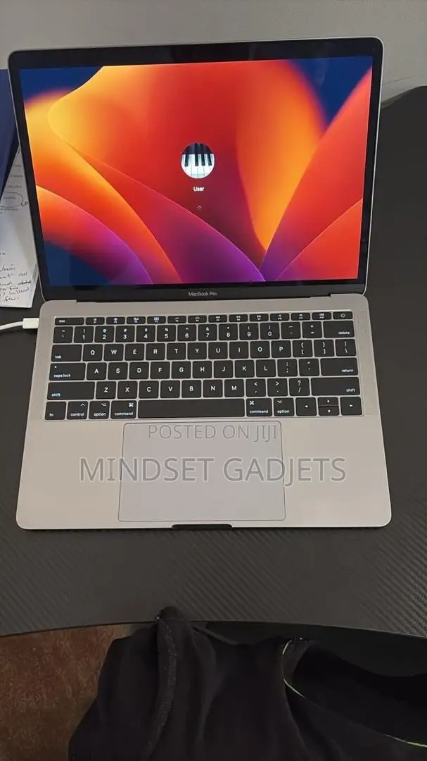 Laptop Apple MacBook Pro 2017 16GB Intel Core i7 SSD 2T