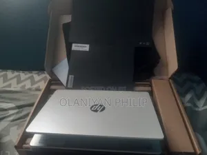 New HP OmniBook 5 Flip 14-fp0023dx 8GB Intel Core i5 HDD+SSD 512GB