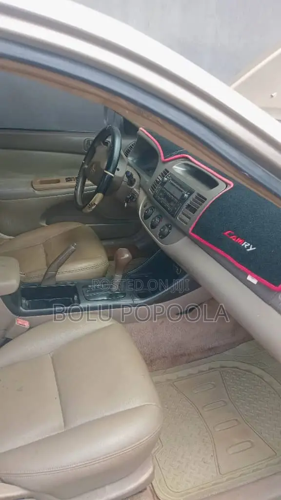 Toyota Camry 2003 Gold