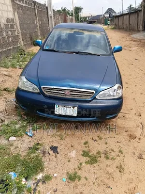 Kia Clarus 2001 Green