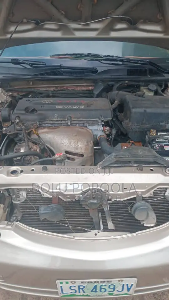 Toyota Camry 2003 Gold