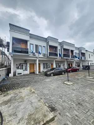 3bdrm Duplex in Lekki for sale