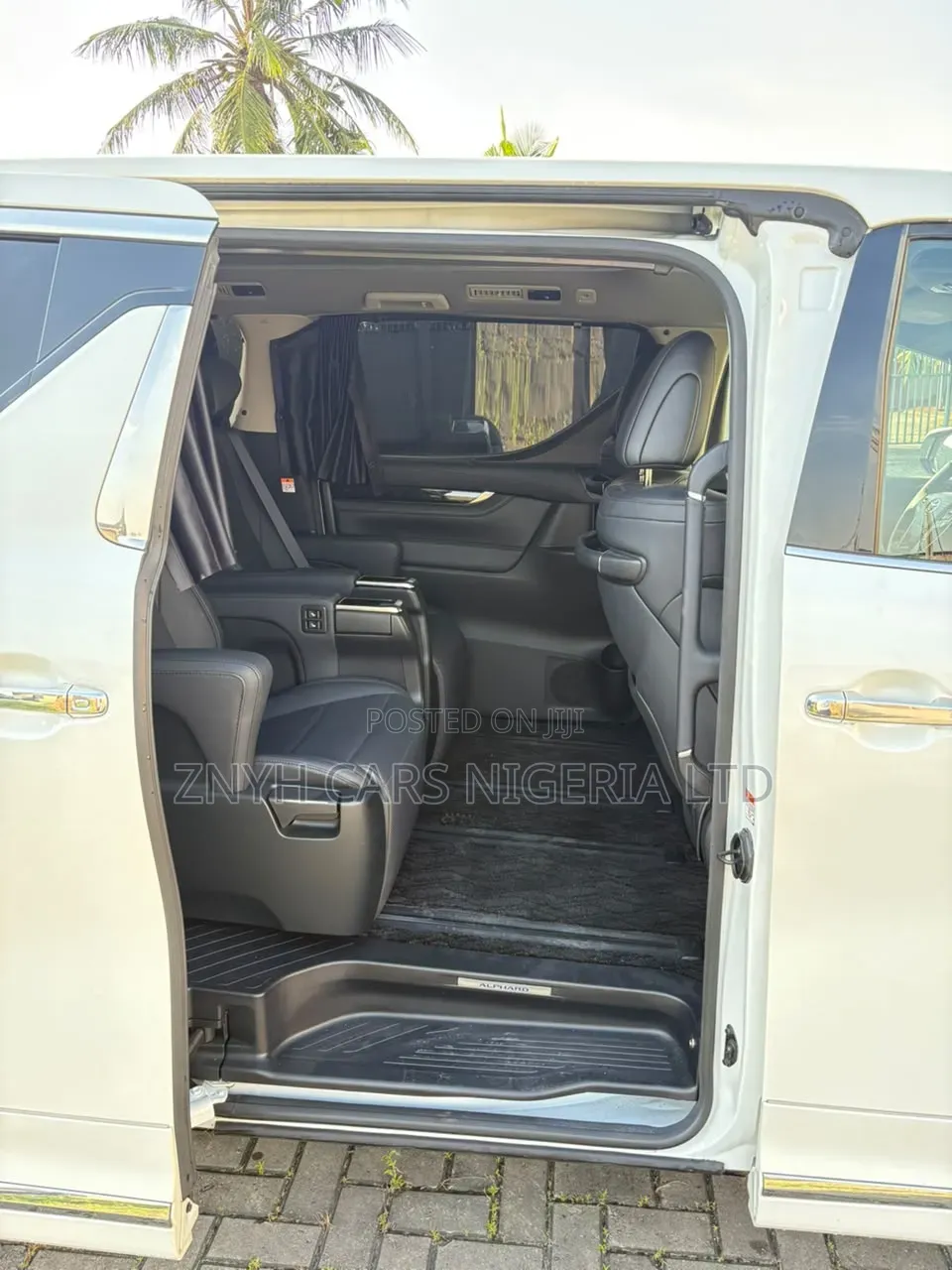 Toyota Alphard 2023 White