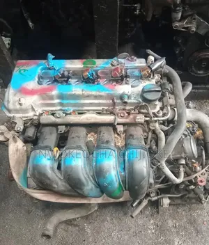 Toyota Corolla 2005 Engine