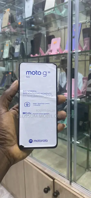 New Motorola XT532 Black