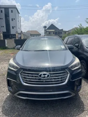Hyundai Santa Fe 2017 Gray