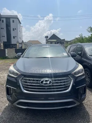Hyundai Santa Fe 2017 Gray