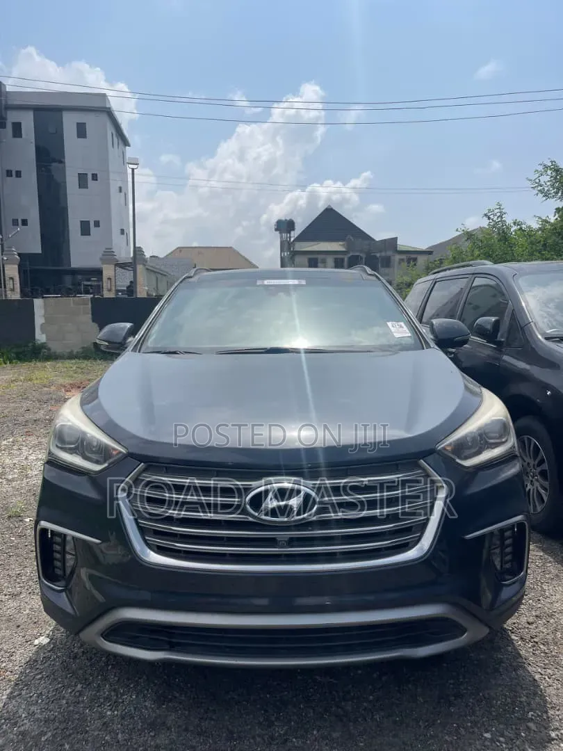 Hyundai Santa Fe 2017 Gray