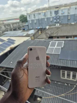 Apple iPhone 8 64 GB Rose Gold
