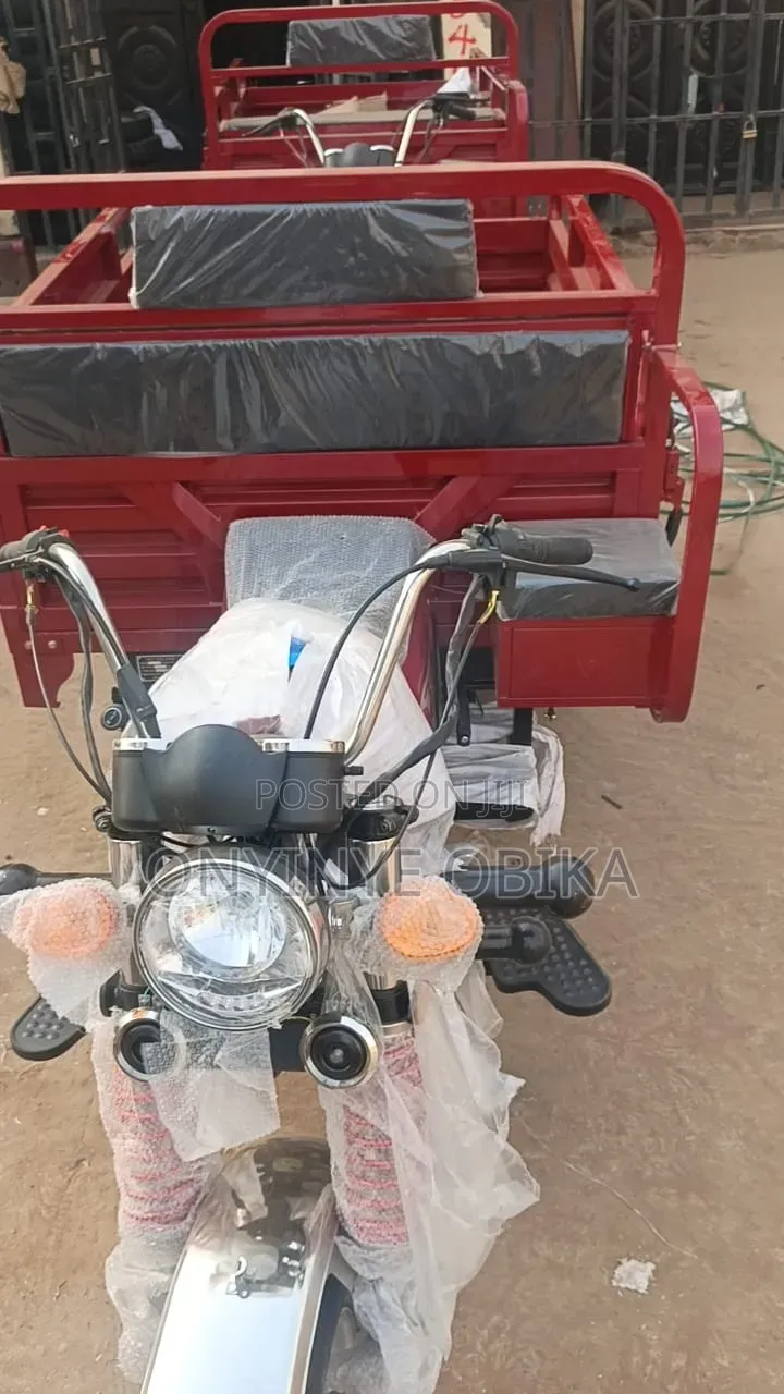 New Tricycle 2026 Red