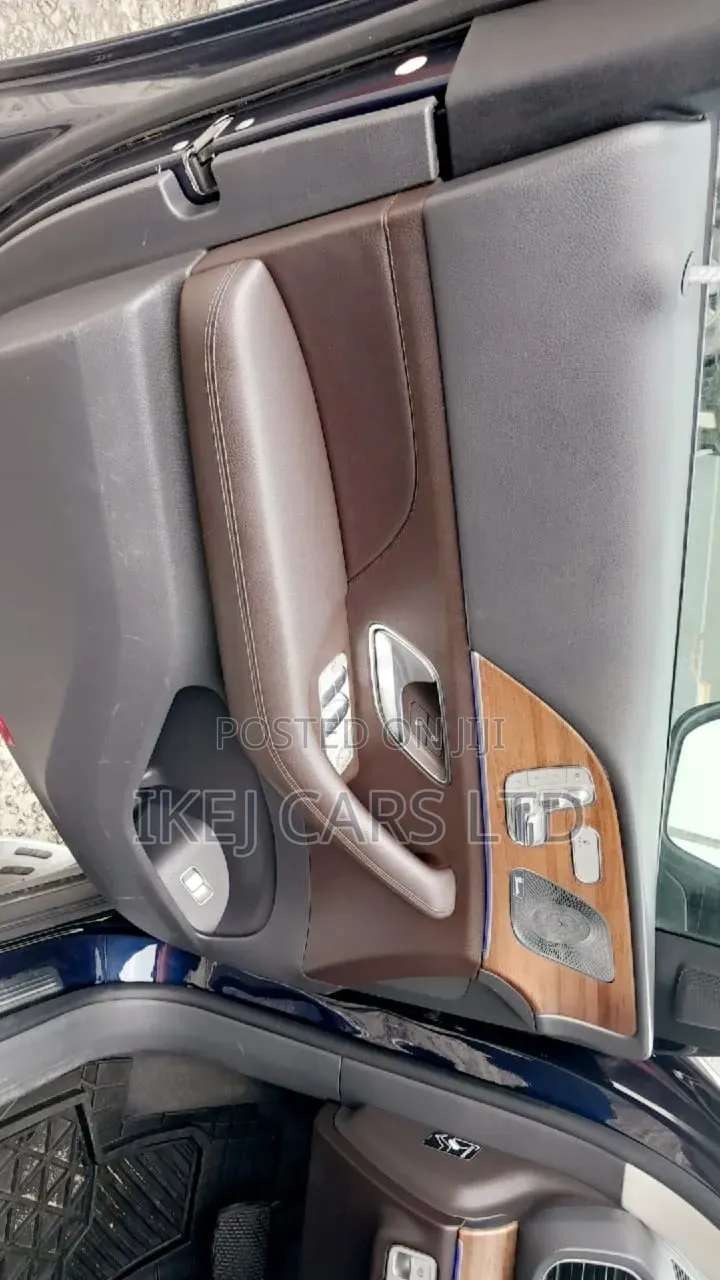 Mercedes-Benz GLE-Class 2019 Blue
