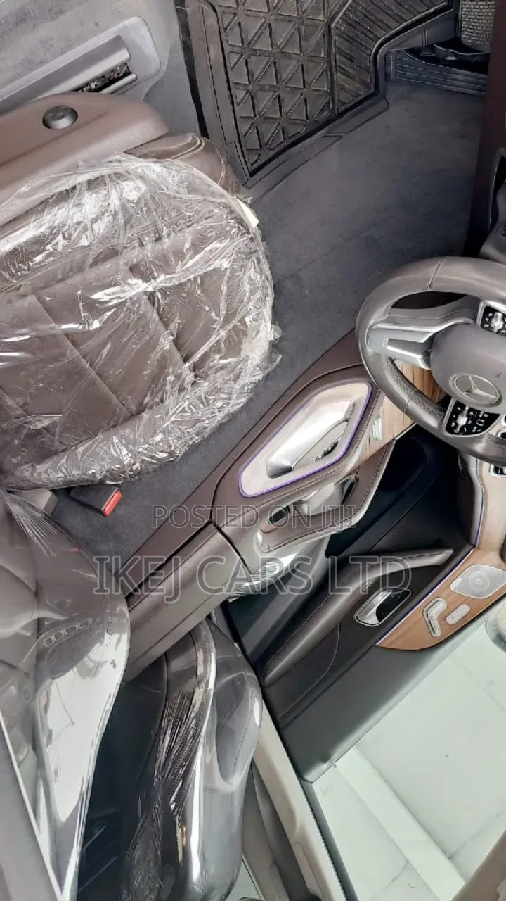 Mercedes-Benz GLE-Class 2019 Blue