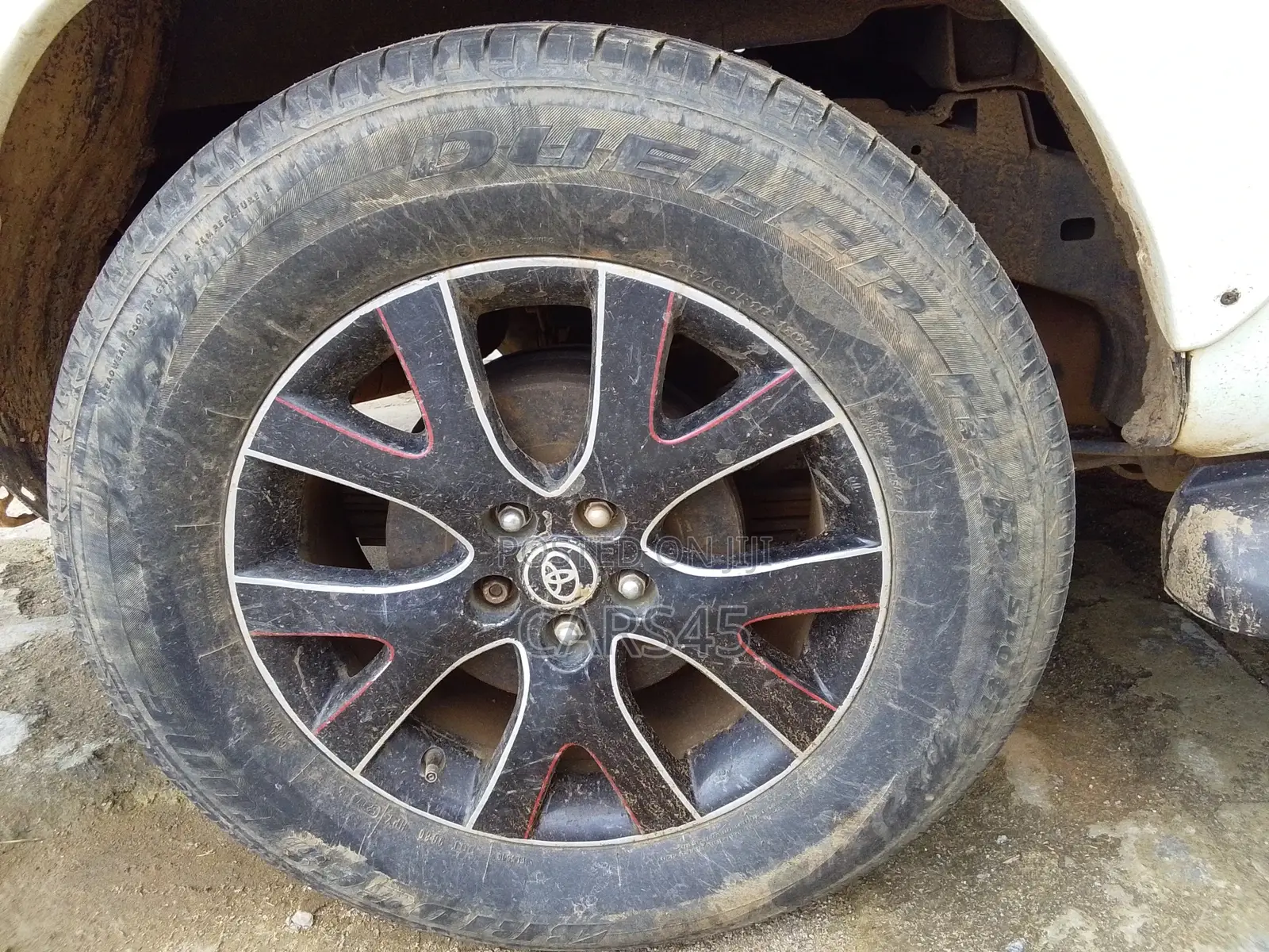Toyota Hilux 2014 White