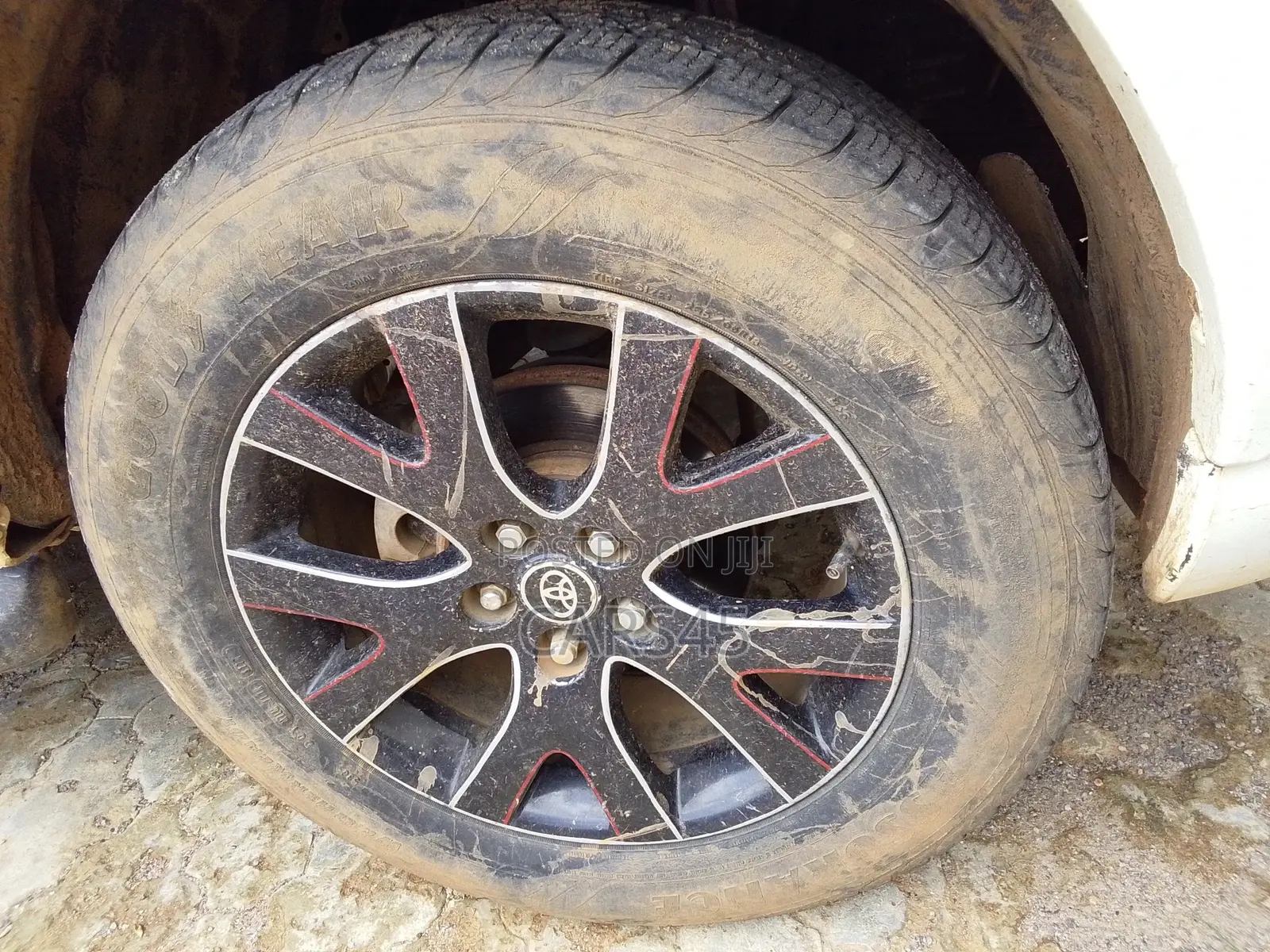 Toyota Hilux 2014 White