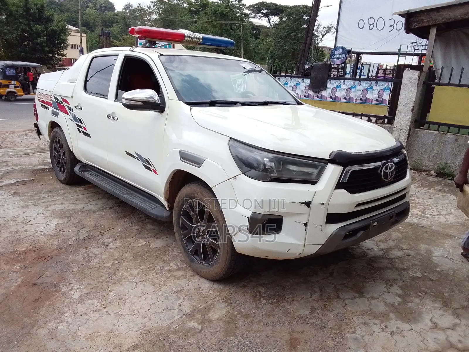Toyota Hilux 2014 White