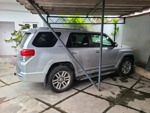 Toyota 4-Runner 2012 Silver