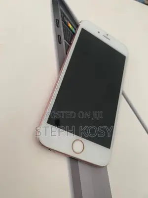 Apple iPhone 6s 32 GB Rose Gold