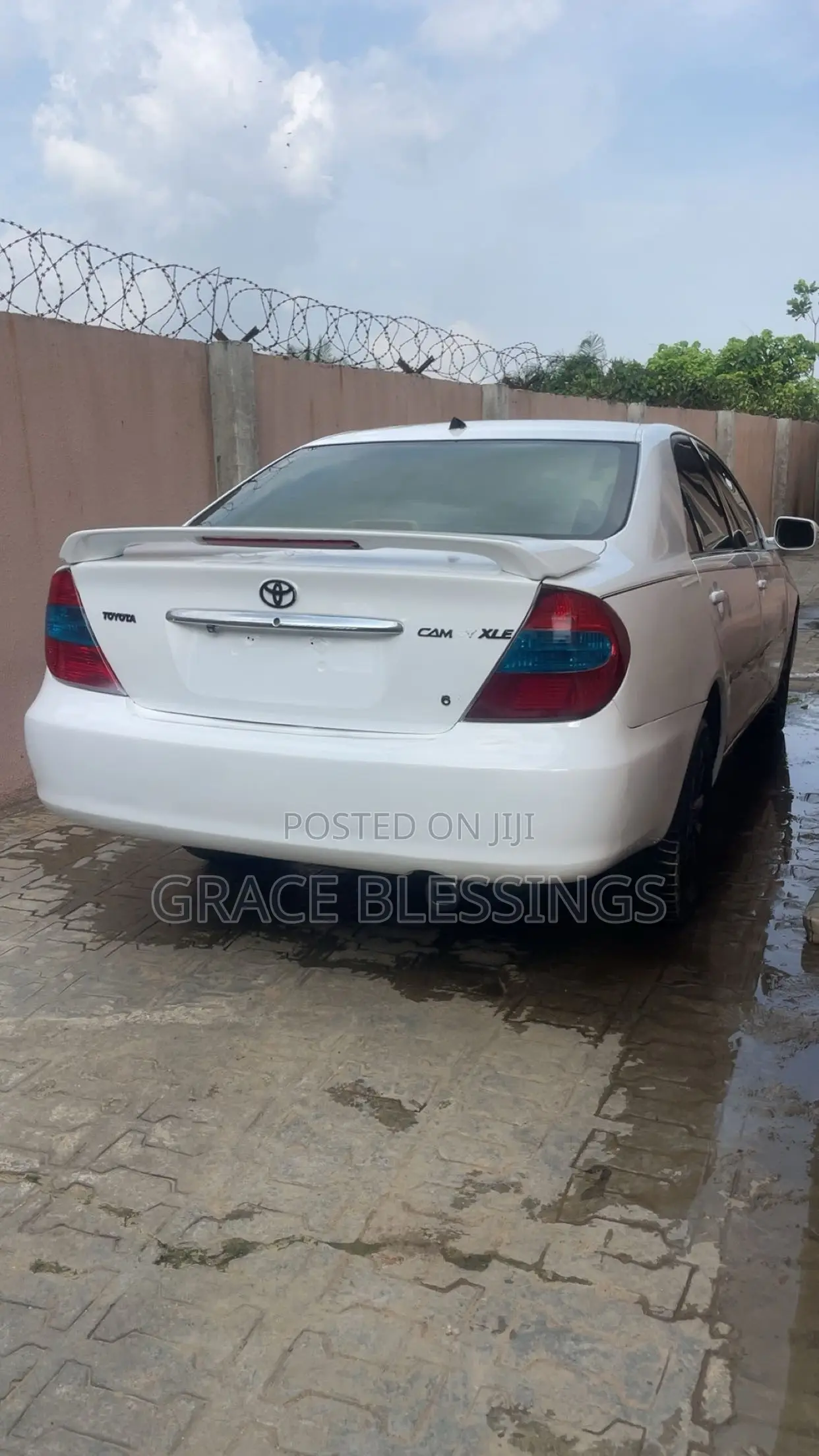 Toyota Camry 2.4 CE Automatic 2008 White