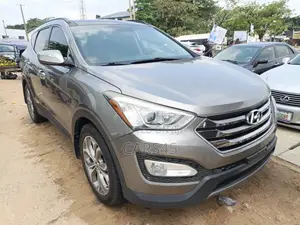 Hyundai Santa Fe 2015 Gray