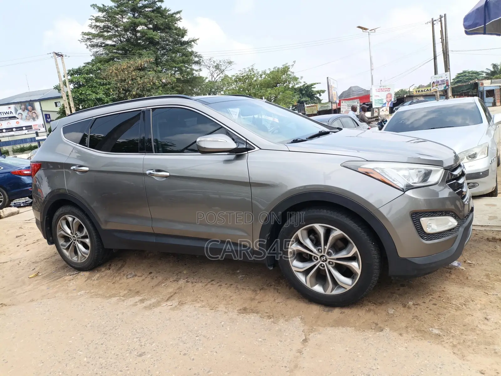Hyundai Santa Fe 2015 Gray