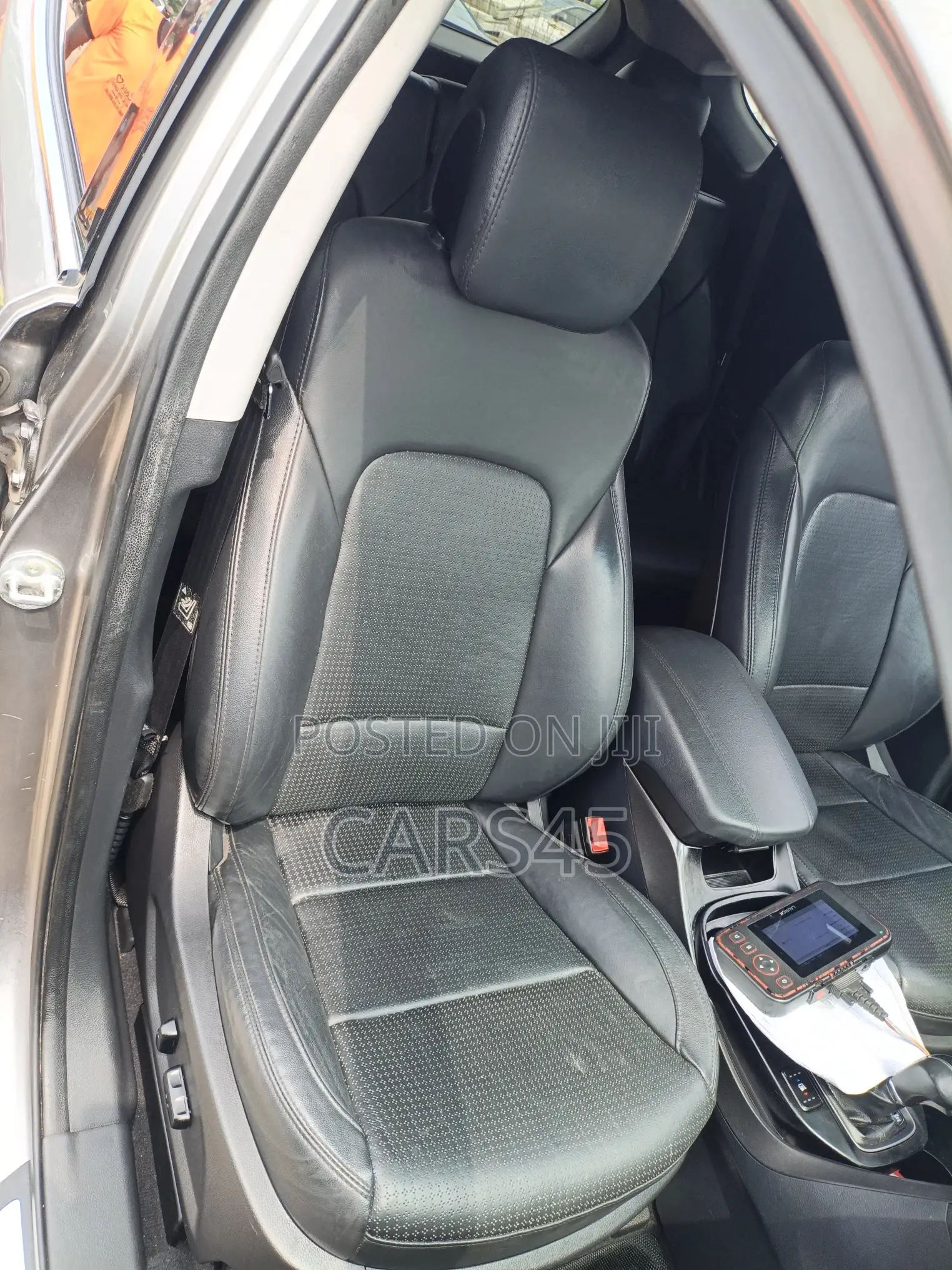 Hyundai Santa Fe 2015 Gray