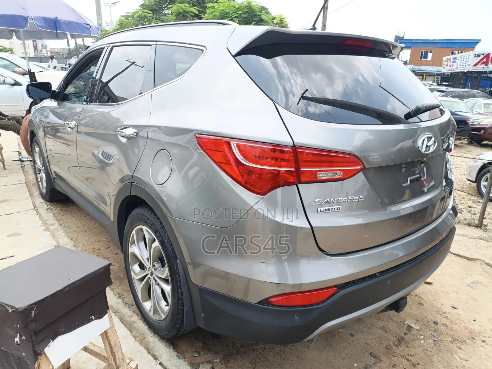 Hyundai Santa Fe 2015 Gray