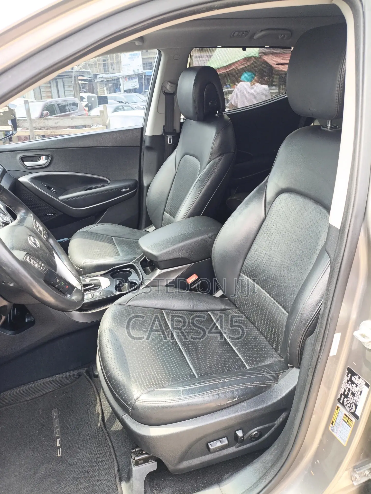Hyundai Santa Fe 2015 Gray