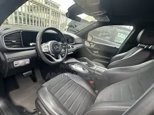 Mercedes-Benz GLC-Class 2017 White